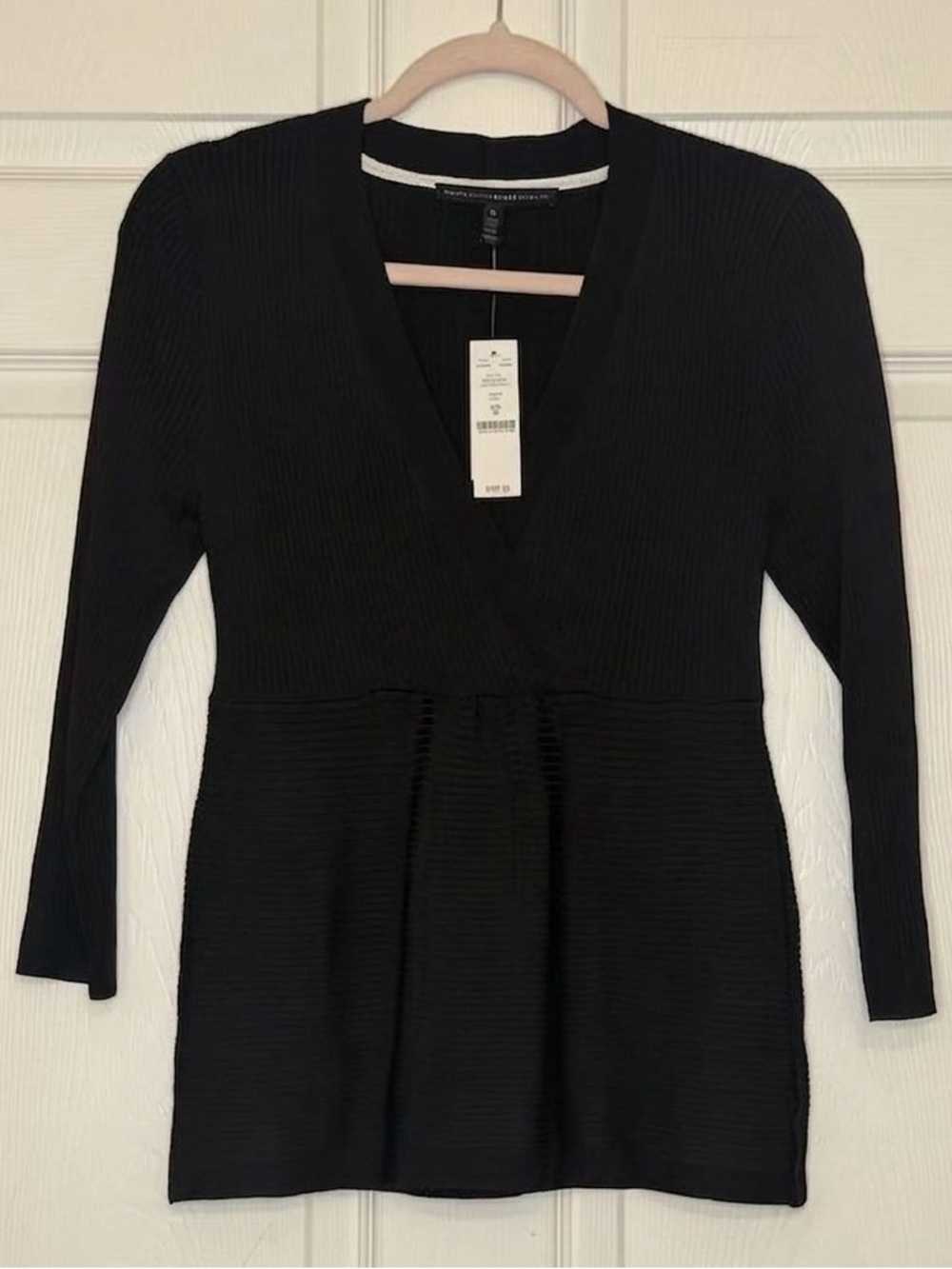 NWT White House Black Market Black Ribbed V-Neck Long Sleeve Blouse Medium